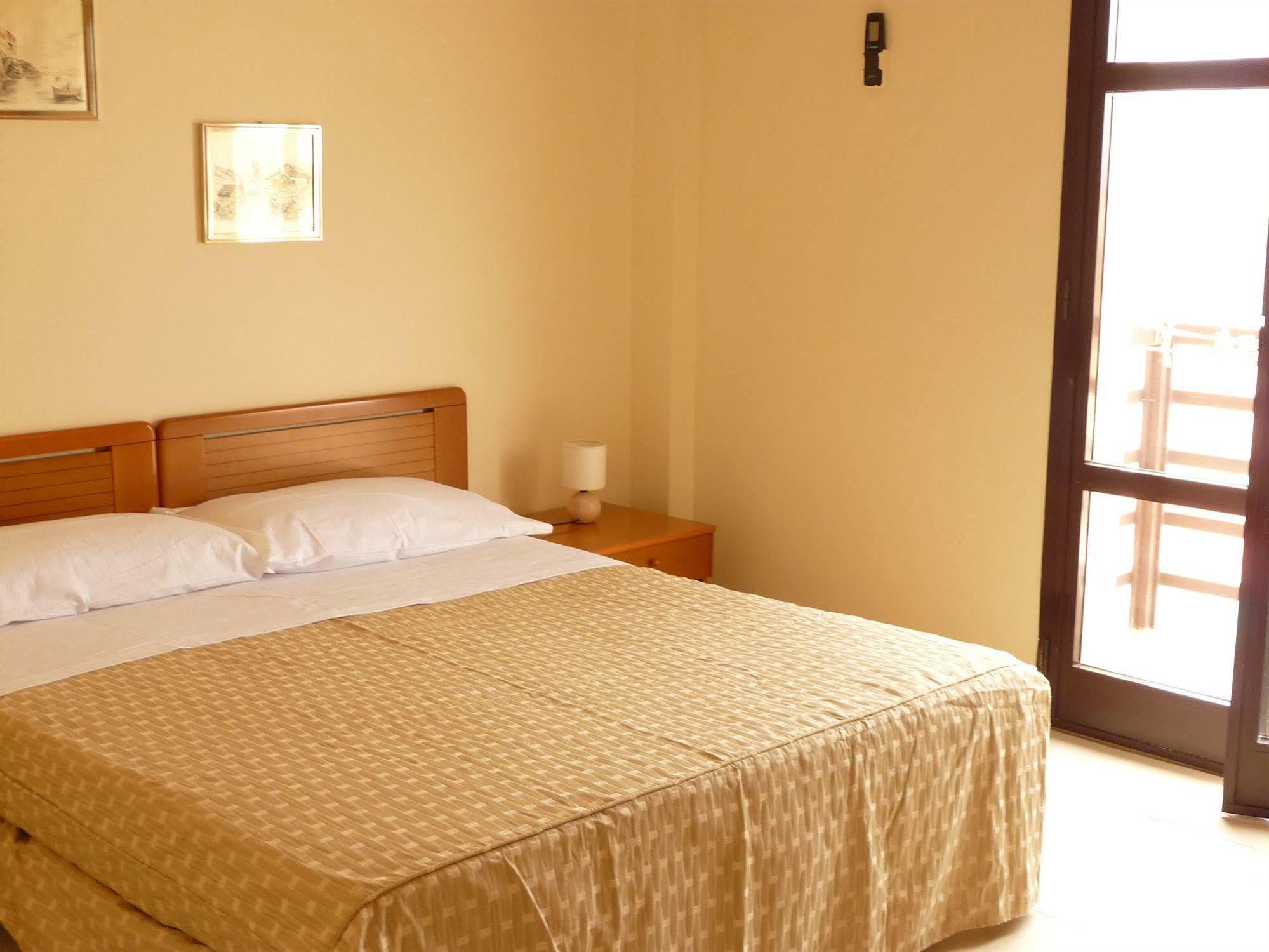 Agathae Hotel & Residence Scoglitti Dış mekan fotoğraf