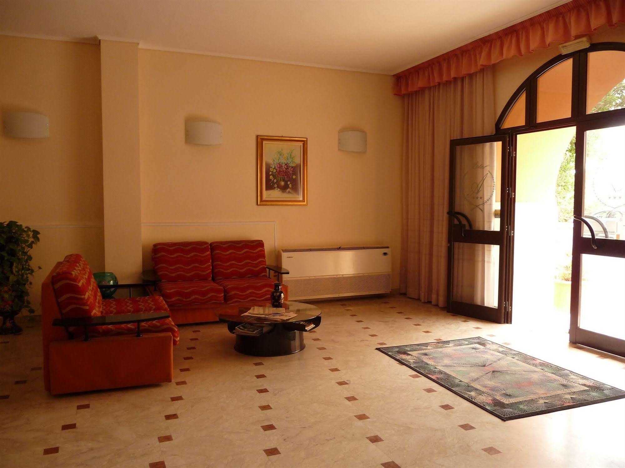 Agathae Hotel & Residence Scoglitti Dış mekan fotoğraf